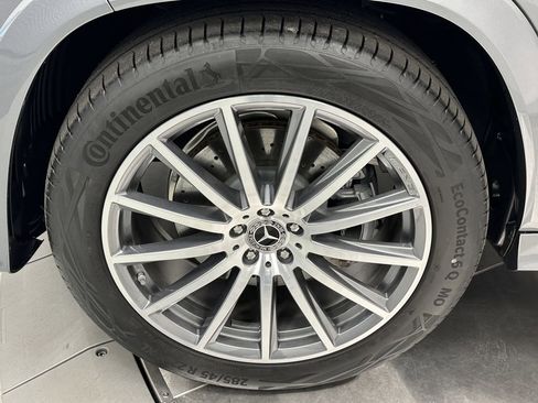 New 2025 Mercedes-Benz GLS 450 4MATIC image 12
