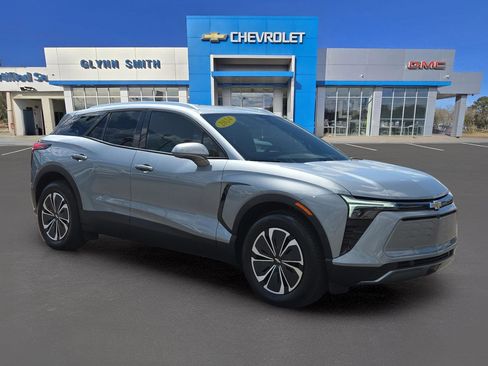 Used 2024 Chevrolet Blazer EV LT image 5