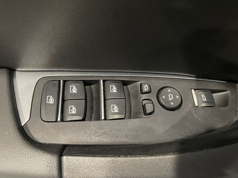 Used 2019 BMW X3 xDrive30i w/ Driving Assistance Package AWD/4WD image 11