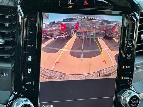 New 2026 RAM 1500 Big Horn AWD/4WD image 19