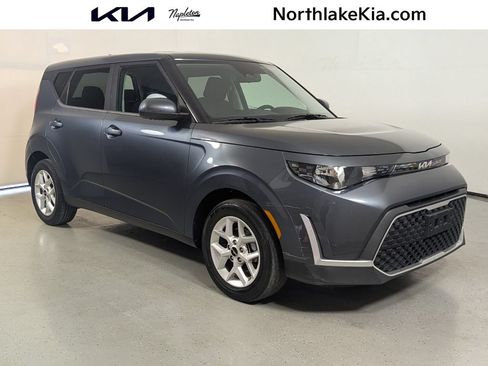 Used 2023 Kia Soul LX w/ LX Technology Package FWD image 1
