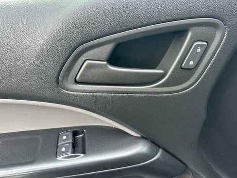 Used 2022 Chevrolet Colorado W/T w/ WT Convenience Package image 13