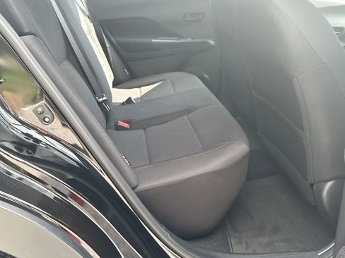 New 2024 Nissan Kicks S image 15