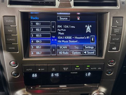Used 2020 Lexus GX 460 Premium w/ Premium Package AWD/4WD image 16