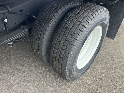 New 2025 Ford E-350 and Econoline 350 Super Duty w/ Driver's Safety Package image 26