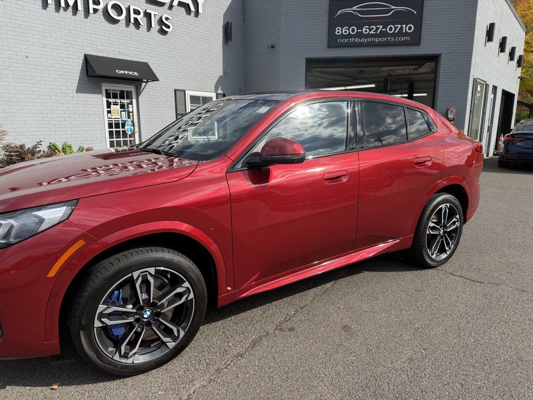 Used 2025 BMW X2 xDrive28i w/ Premium Package AWD/4WD image 13