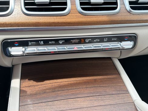 Certified 2026 Mercedes-Benz GLE 350 4MATIC image 17