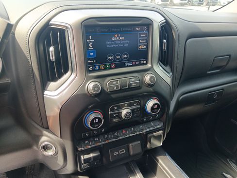 Used 2021 Chevrolet Silverado 1500 LTZ w/ LTZ Premium Package AWD/4WD image 13