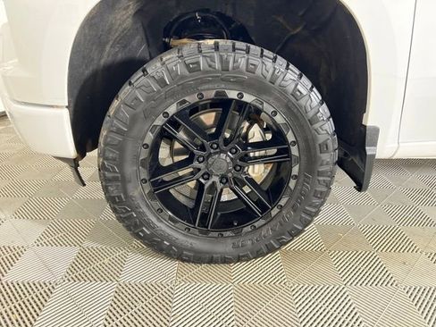 Used 2023 Chevrolet Silverado 1500 RST image 24