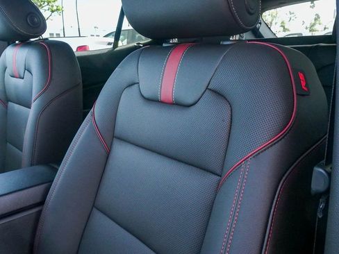 New 2026 Chevrolet Trax RS w/ Sunroof Package image 21