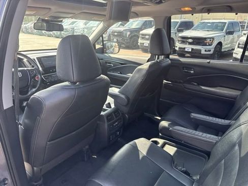 Used 2017 Honda Pilot Elite image 24