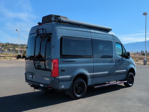 Used 2020 Mercedes-Benz Sprinter 144 Cargo image 3