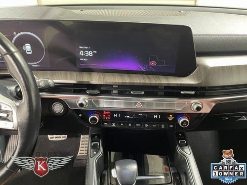 Used 2023 Kia Telluride SX Prestige image 17