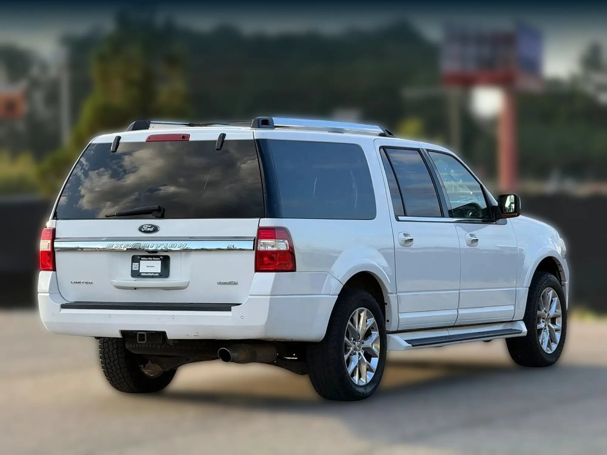 Used 2017 Ford Expedition EL Limited RWD image 9