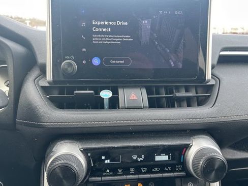 Used 2023 Toyota RAV4 LE image 12