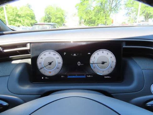 Used 2022 Hyundai Santa Cruz Limited AWD/4WD image 27