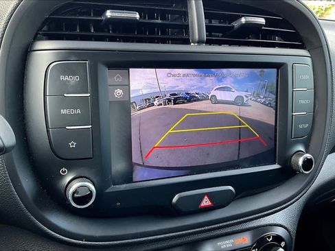 Used 2023 Kia Soul LX image 26