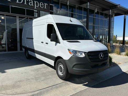 New 2026 Mercedes-Benz Sprinter 2500 image 2