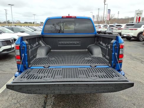 New 2026 Nissan Frontier SV w/ All-Weather Content Package AWD/4WD image 7