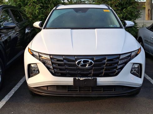 Used 2023 Hyundai Tucson SEL w/ Convenience Package image 3