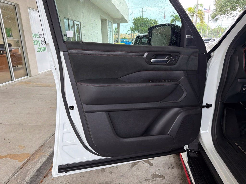 Used 2026 Nissan Armada NISMO AWD/4WD image 52