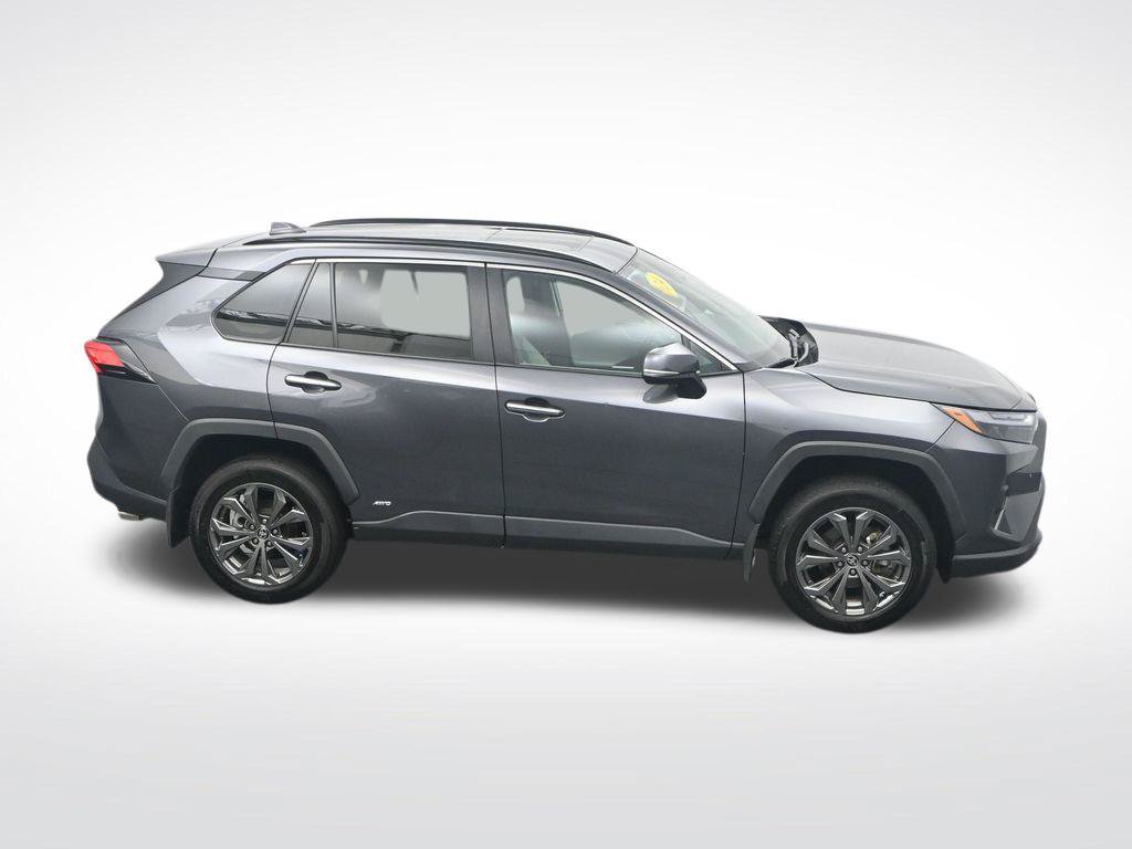 Used 2024 Toyota RAV4 Limited w/ Advanced Technology Package AWD/4WD image 32