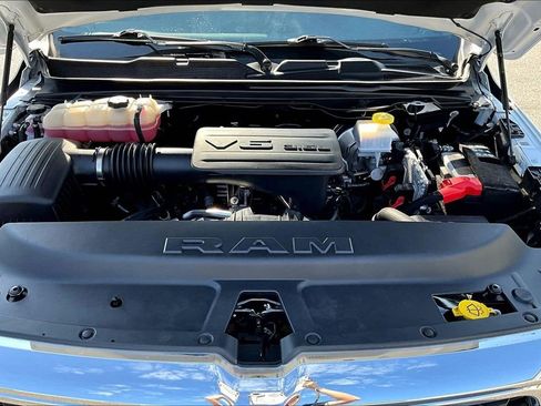 Used 2023 RAM 1500 Big Horn image 33