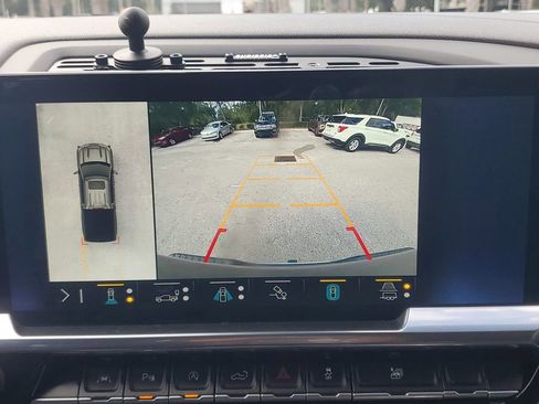 Used 2023 Chevrolet Silverado 1500 LTZ image 34