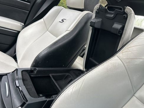 Used 2017 Chrysler 300 S w/ 300S Premium Group image 39