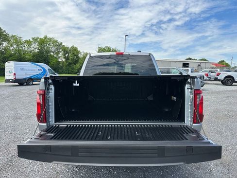 Used 2024 Ford F150 XLT w/ XLT Black Appearance Package AWD/4WD image 18