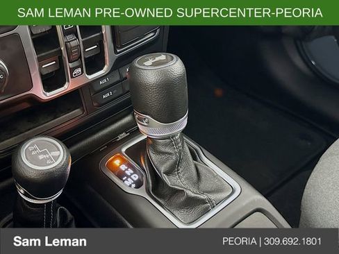 Used 2024 Jeep Wrangler Sport S image 16