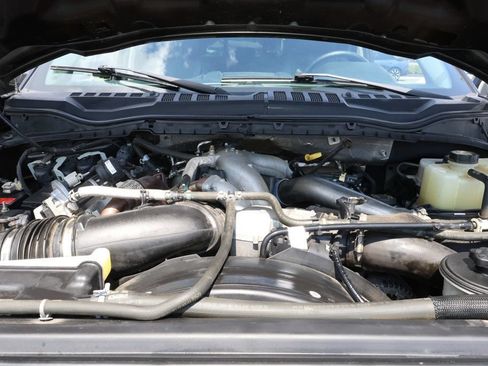 Used 2020 Ford F350 Lariat w/ Lariat Ultimate Package AWD/4WD image 27