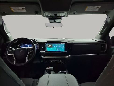 Used 2025 Chevrolet Silverado 1500 RST image 23