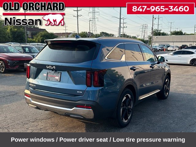 Used 2025 Kia Sorento EX w/ EX Panoramic Sunroof Package AWD/4WD image 6