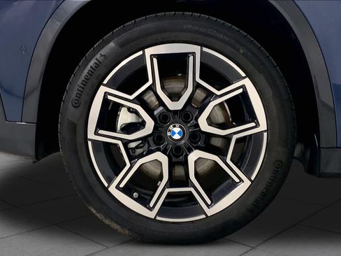 New 2026 BMW X1 xDrive28i w/ Technology Package AWD/4WD image 11