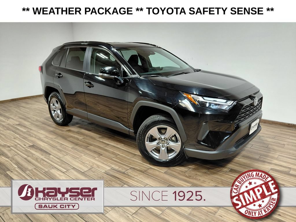 Used 2025 Toyota RAV4 XLE w/ Weather Package AWD/4WD image 1