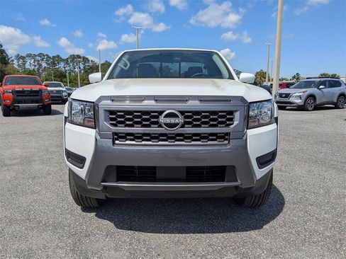 New 2025 Nissan Frontier SV image 9