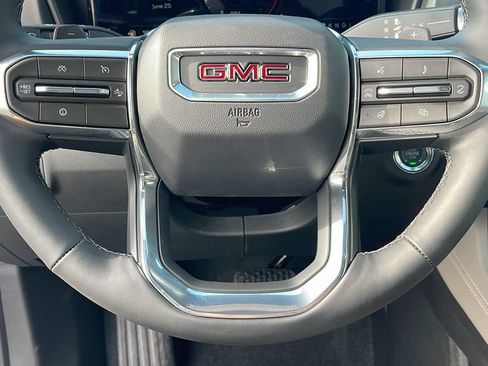 New 2026 GMC Terrain Elevation w/ Elevation Premium Package FWD image 22