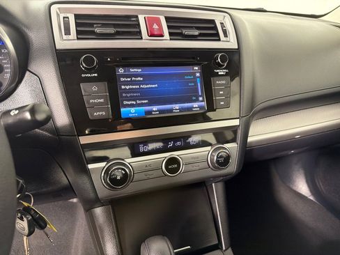 Used 2019 Subaru Legacy 2.5i AWD/4WD image 15