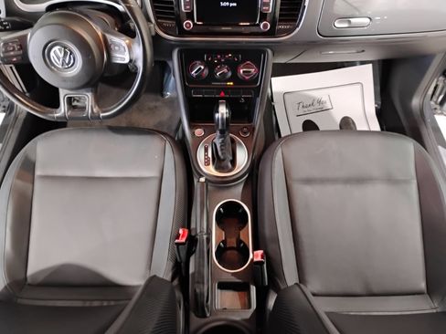 Used 2013 Volkswagen Beetle 2.5 image 19