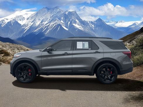 Used 2023 Ford Explorer ST w/ Equipment Group 401A AWD/4WD image 2