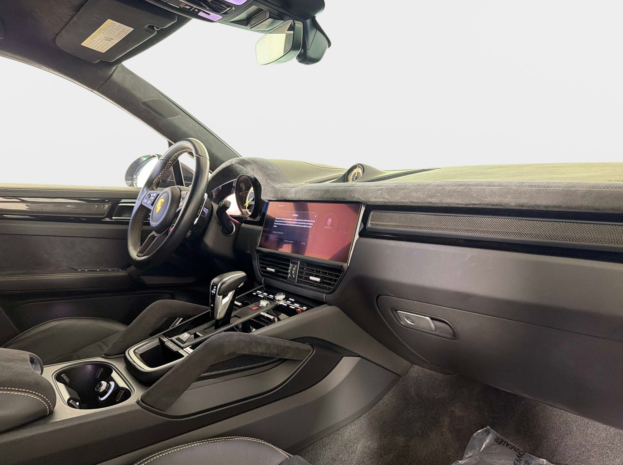 Used 2022 Porsche Cayenne Turbo GT AWD/4WD image 19