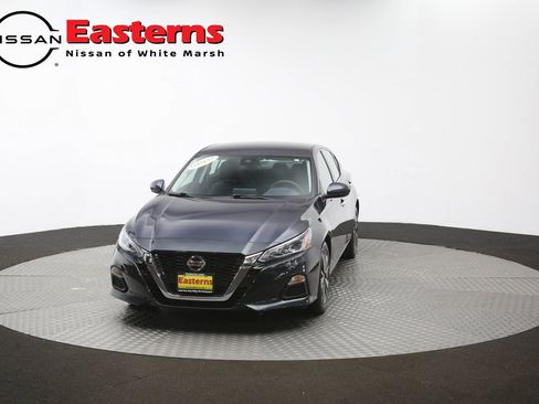 Used 2022 Nissan Altima 2.5 SV FWD image 55