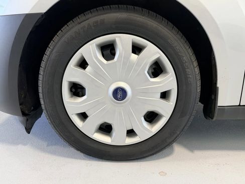 Used 2021 Ford Transit Connect XL FWD image 26