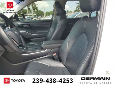 Certified 2020 Toyota Highlander XLE FWD image 20
