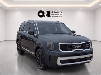Used 2024 Kia Telluride S w/ S Sunroof Package FWD video 1
