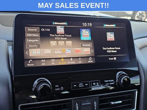 Used 2021 Nissan Armada SL w/ Captain's Chairs Package RWD image 27