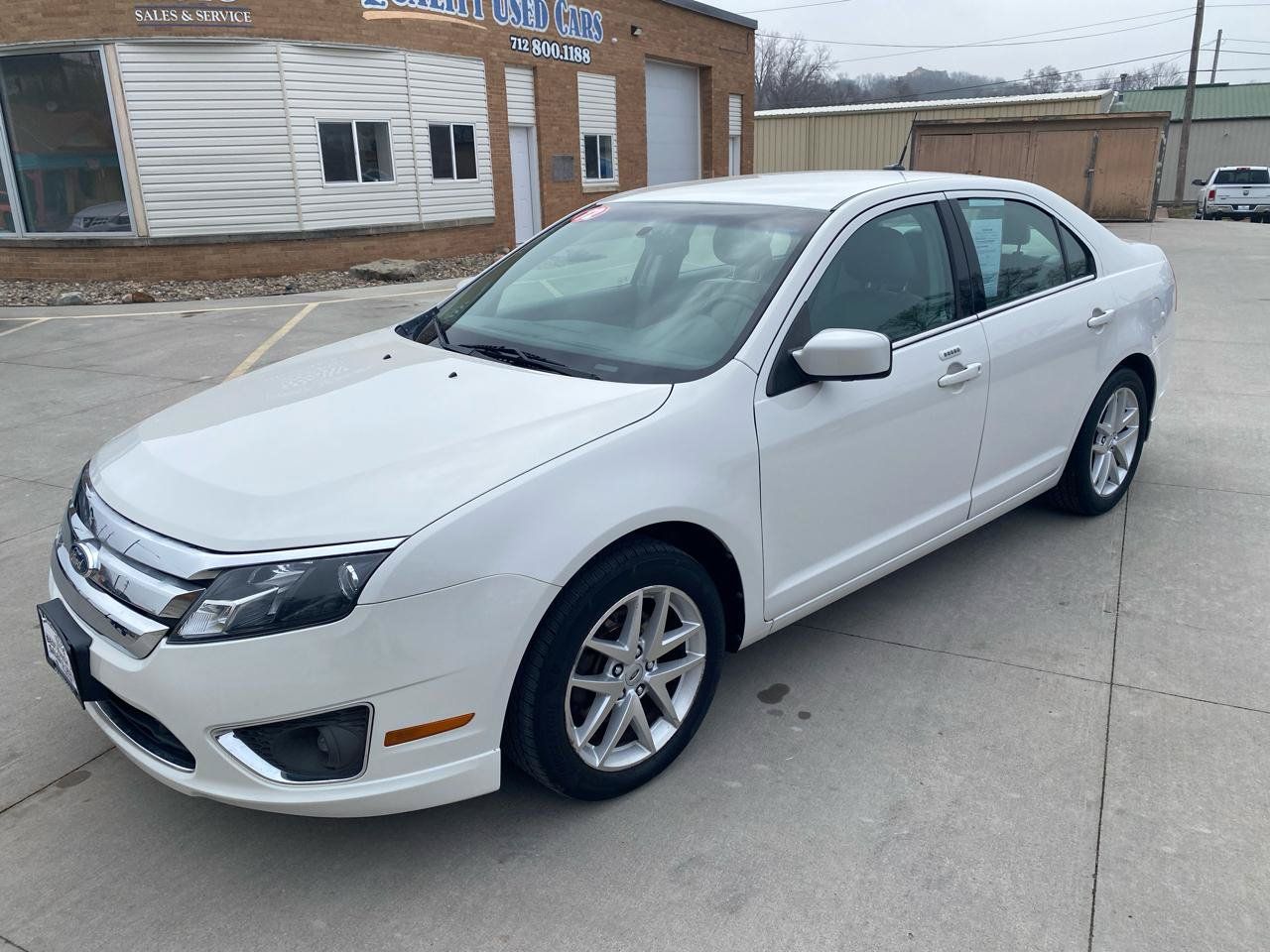 Used 2012 Ford Fusion SEL AWD/4WD image 2