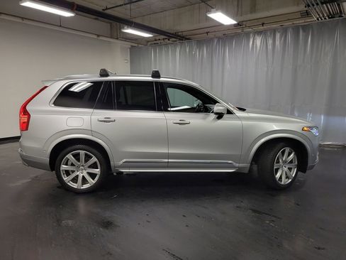 Used 2018 Volvo XC90 T8 Inscription w/ Luxury Package image 10