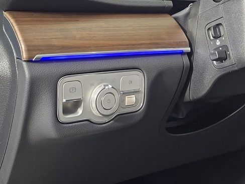 New 2026 Mercedes-Benz GLE 450 4MATIC image 18